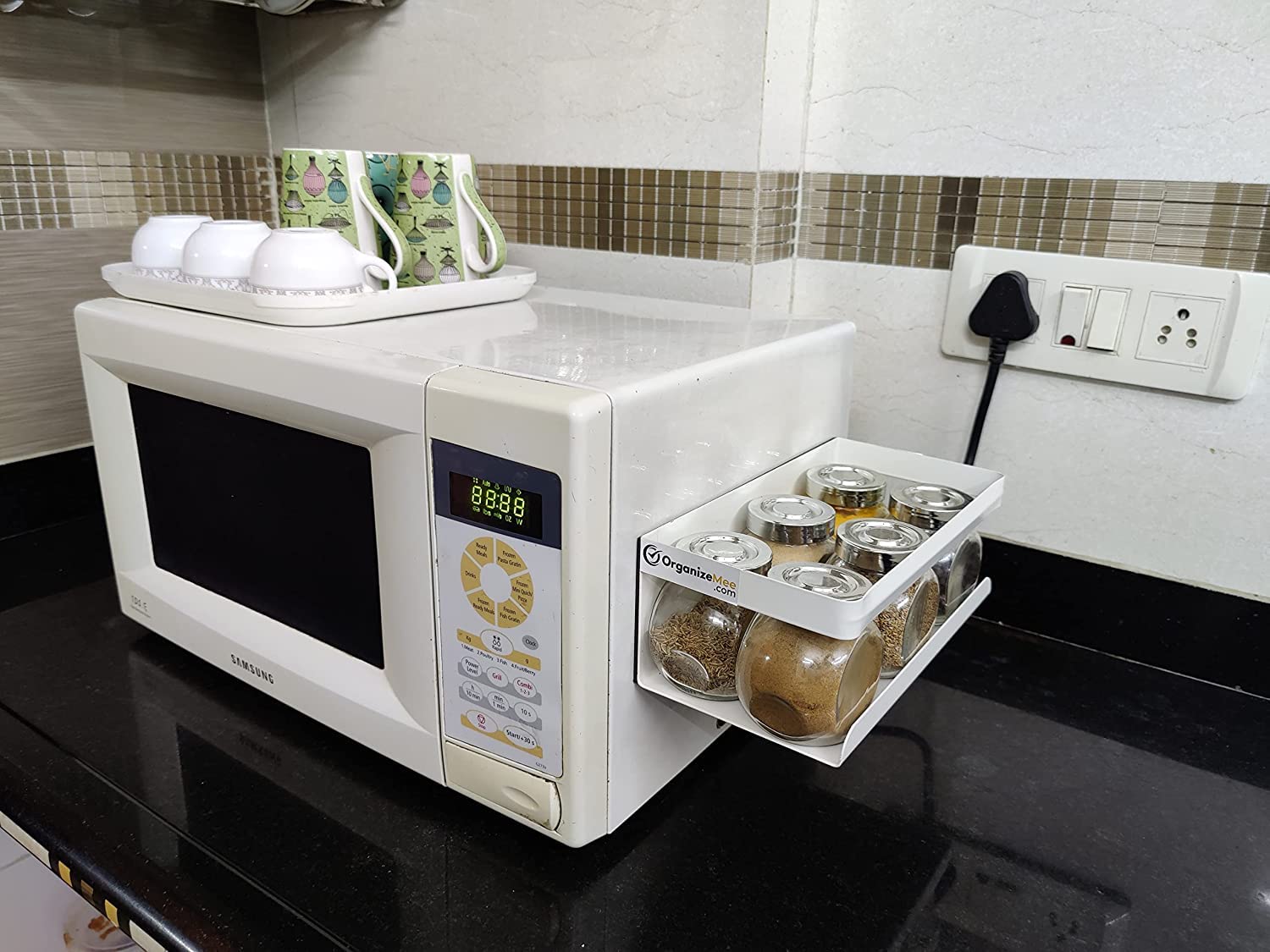 OrganizeMee 25 cm Magnetic Carbon Steel Kitchen Accessories Storage Organizer Racks